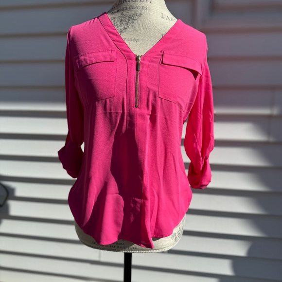 NWT Women’s Express Pink Blouse - Picture 4 of 6